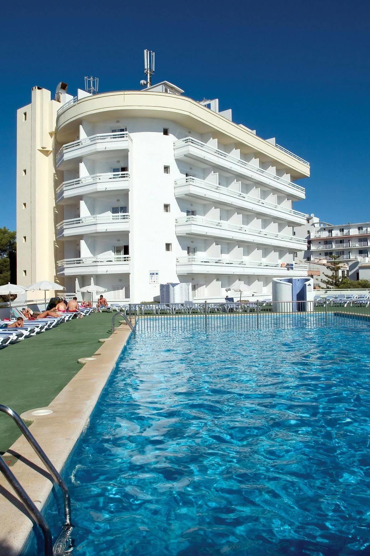 เบลลวู เบลซานาโฮเต็ล Hotel ปอร์โตโคลอม ภายนอก รูปภาพ